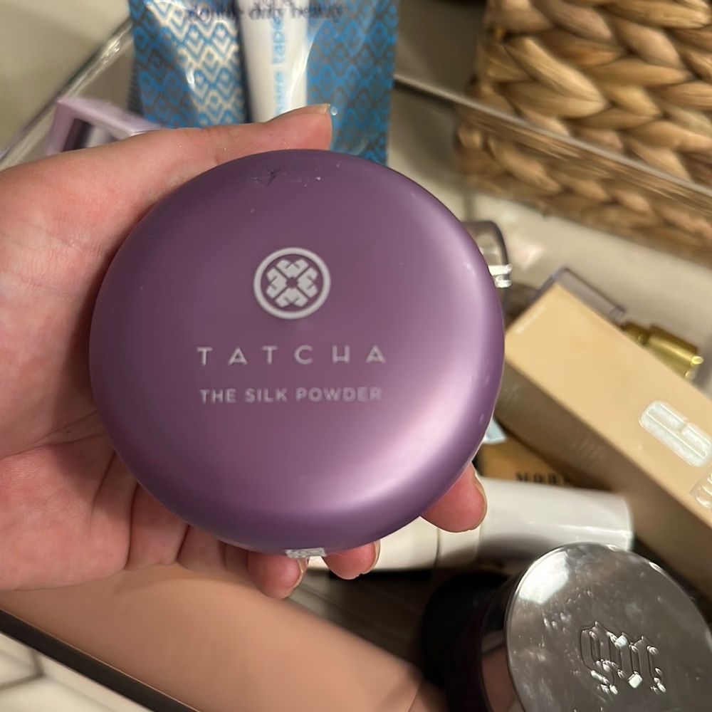 Tatcha The Silk Powder Protective Setting Powder